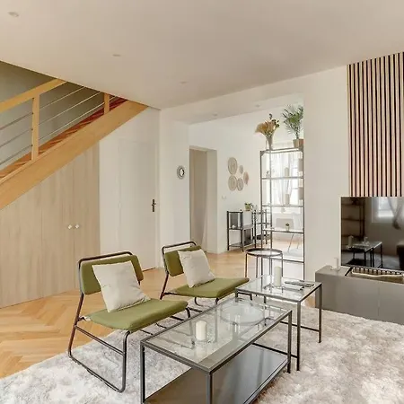 Le Duplex شقة فيرفاي